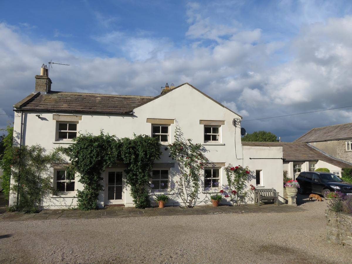 Capple Bank Farm Bed & Breakfast Wensley Exterior photo